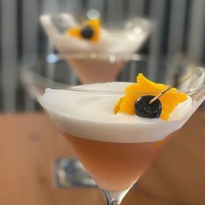 Meet your Posher, Jasmine